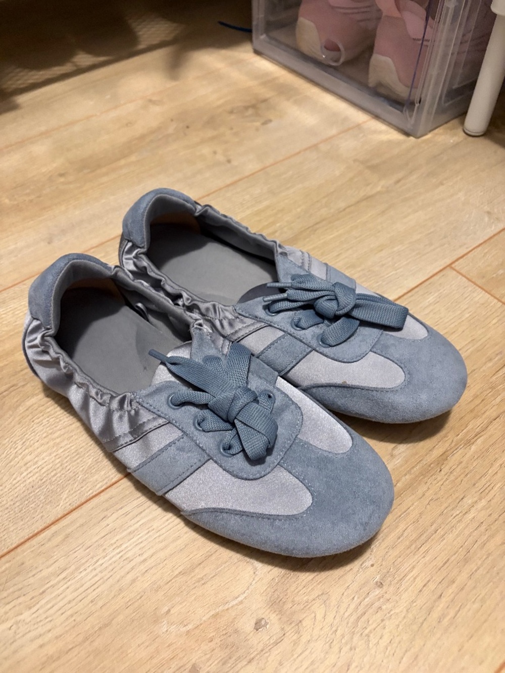 Uniqlo Japan ballet sneakers